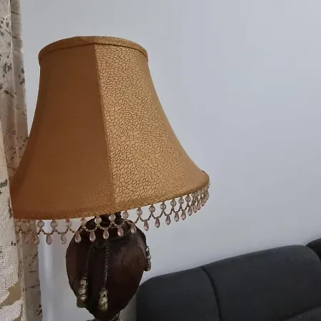 Odahousetirana