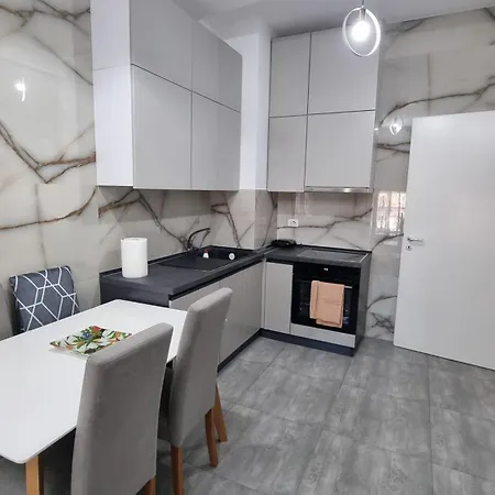 Odahousetirana Apartment