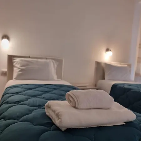 Odahousetirana